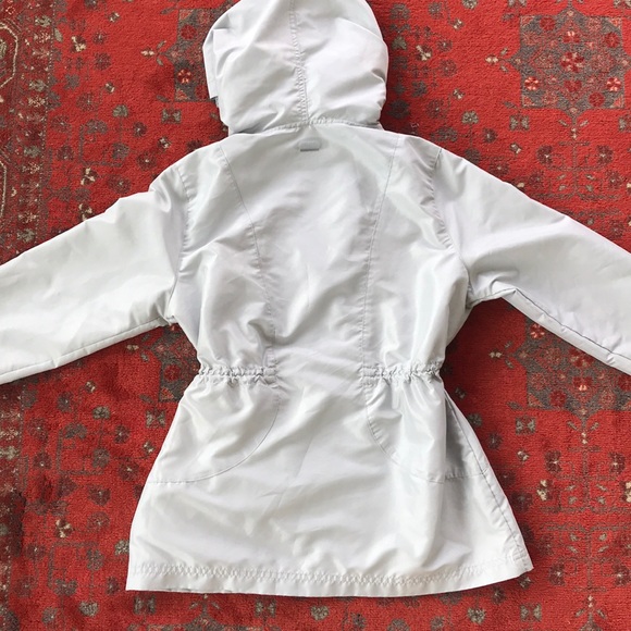 (SOLD) FILA Windbreaker - Picture 2 of 8